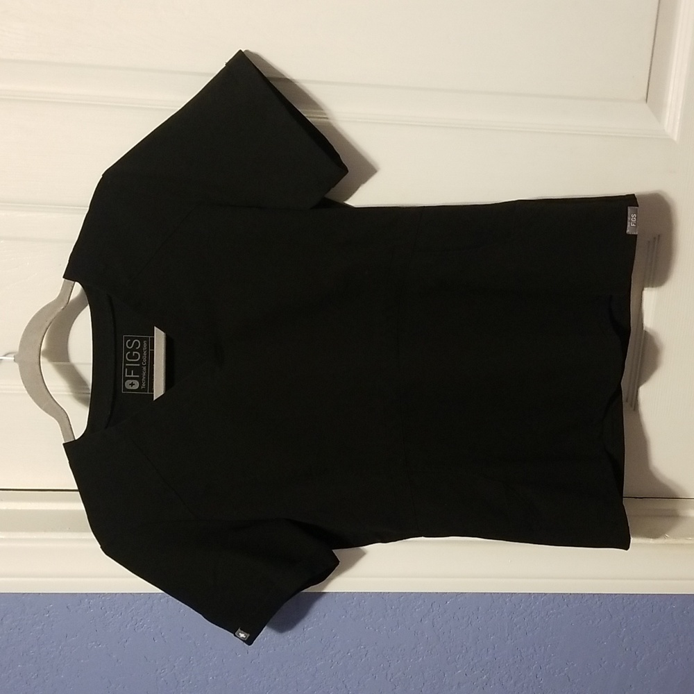 Figs Black Women's Top